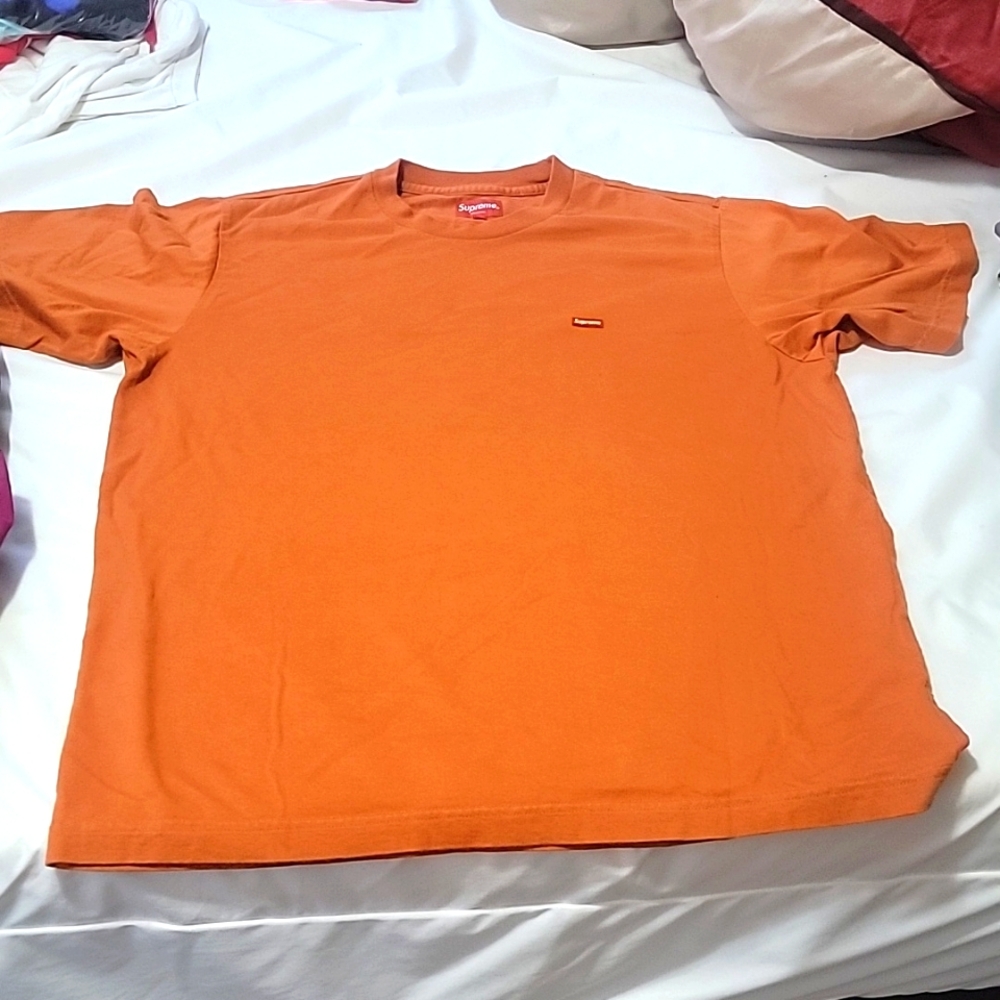 Supreme small box tee large rust colorway